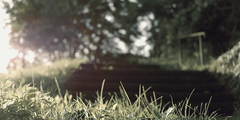 桑格利亚64：一杯颠覆传统的西班牙夏日艺术