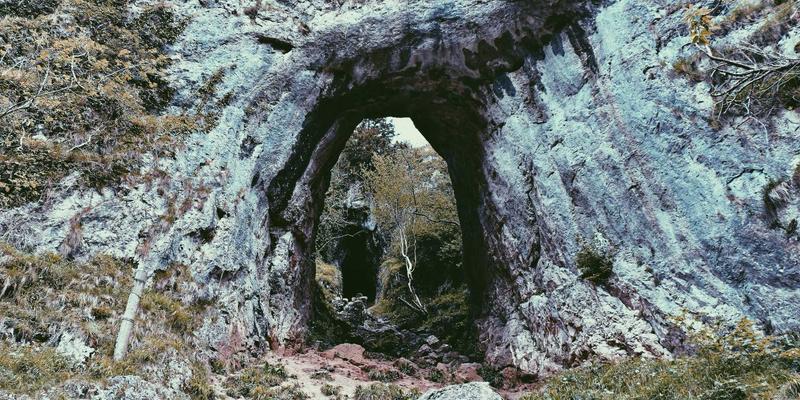 桑格利亚88：西班牙阳光的微醺密码，今夏最值得尝试的红酒调酒